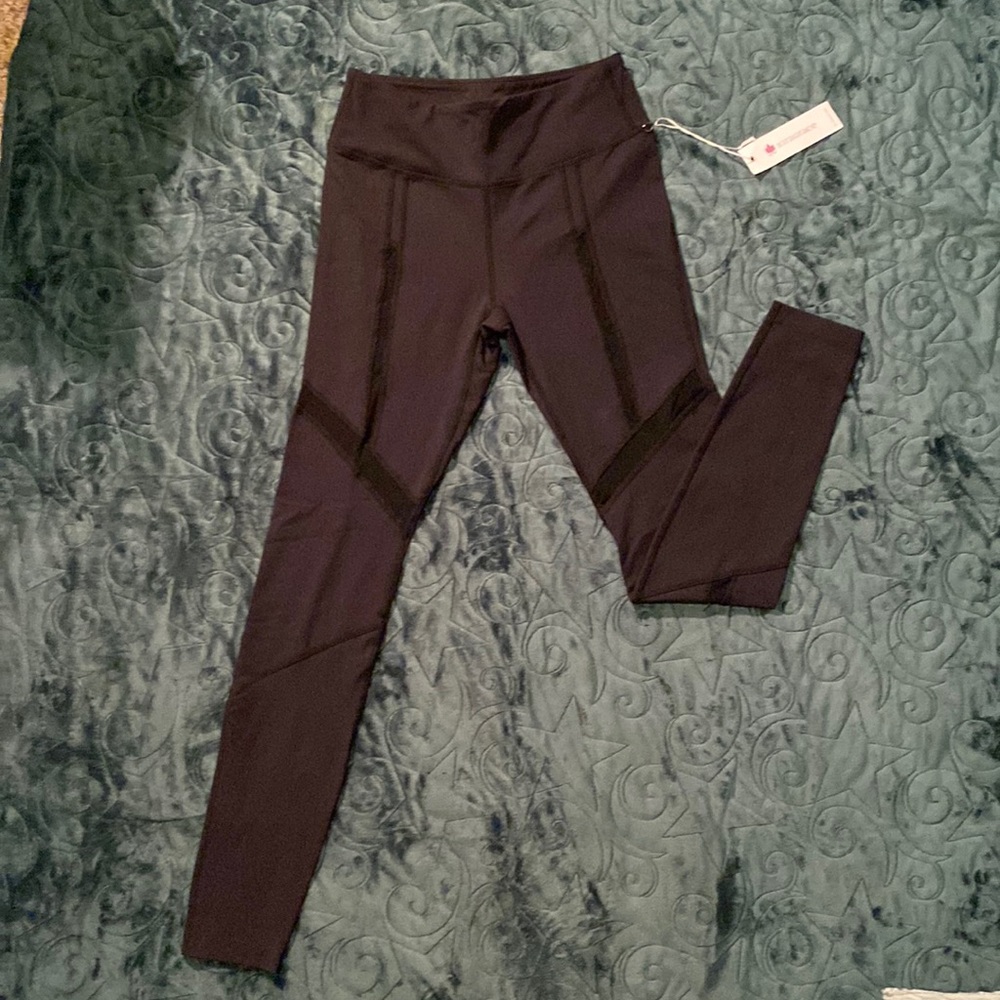 Kira Grace Romance Strut Yoga Legging